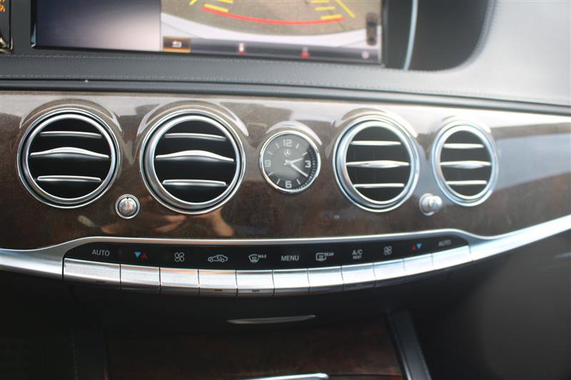 Used 2015 Mercedes-Benz S 550 4MATIC Sedan image 25