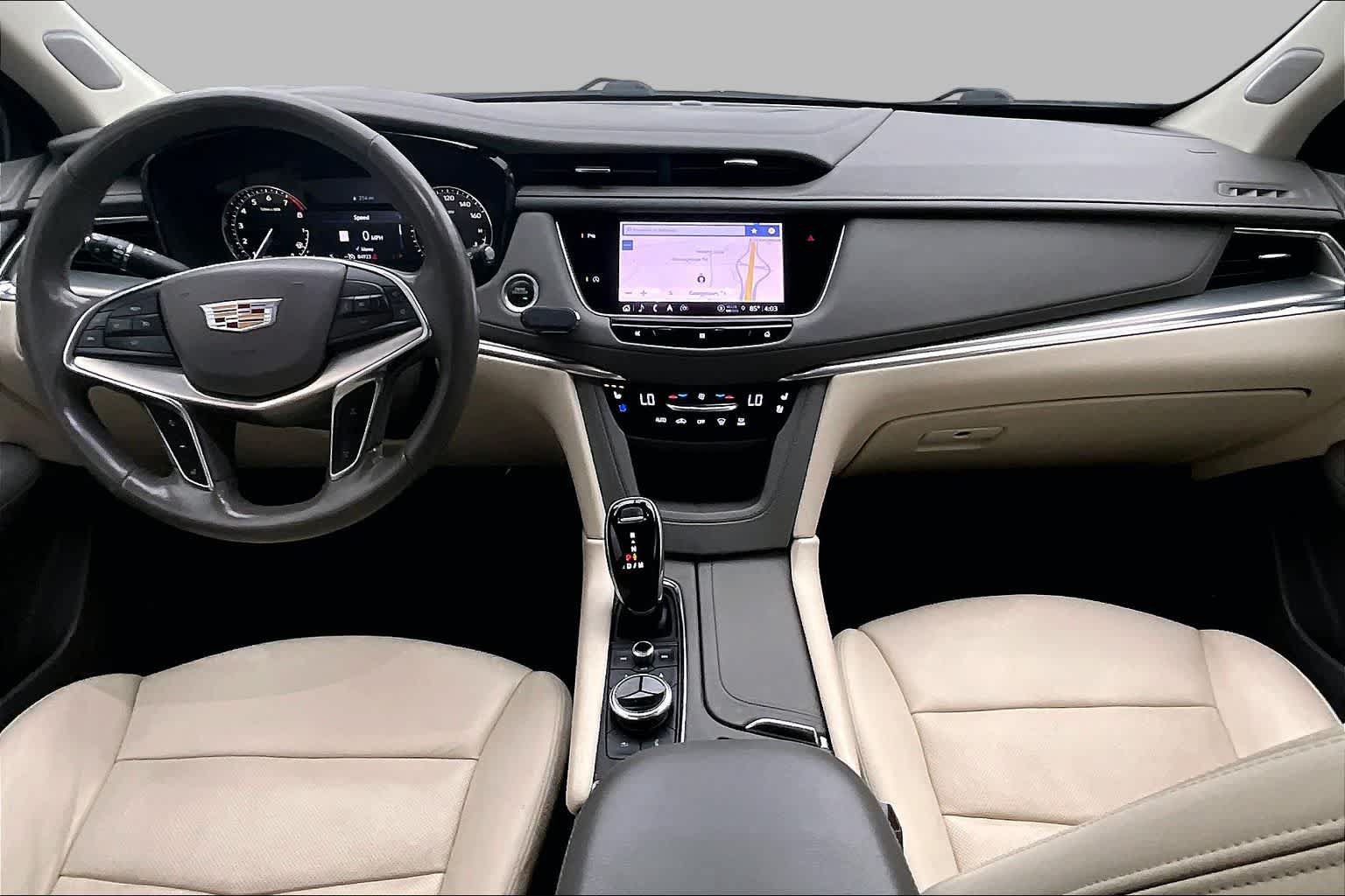 Used 2021 Cadillac XT5 Premium Luxury FWD image 16