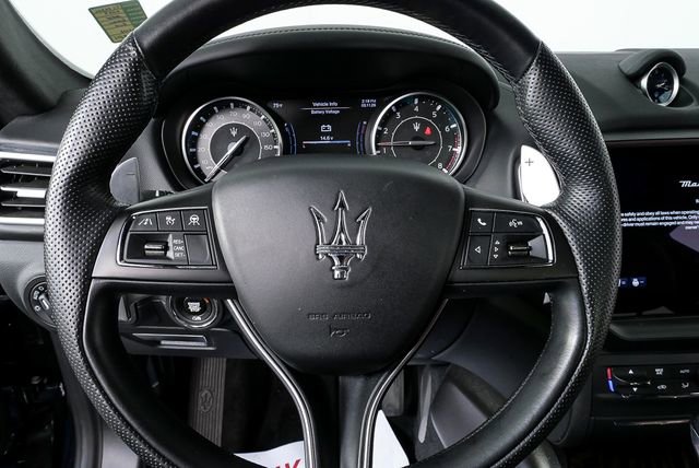 Used 2023 Maserati Ghibli Modena image 8