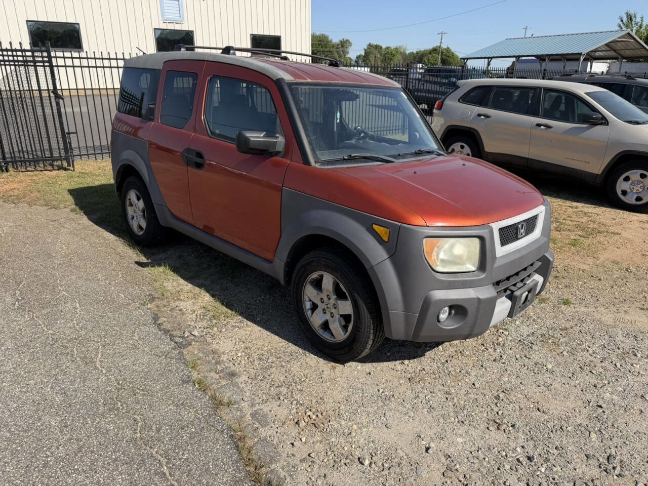 Used 2003 Honda Element EX image 3
