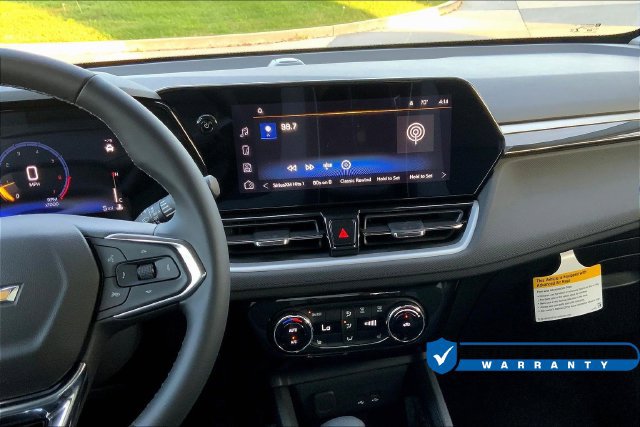 New 2026 Chevrolet TrailBlazer LT w/ Convenience Package FWD image 8