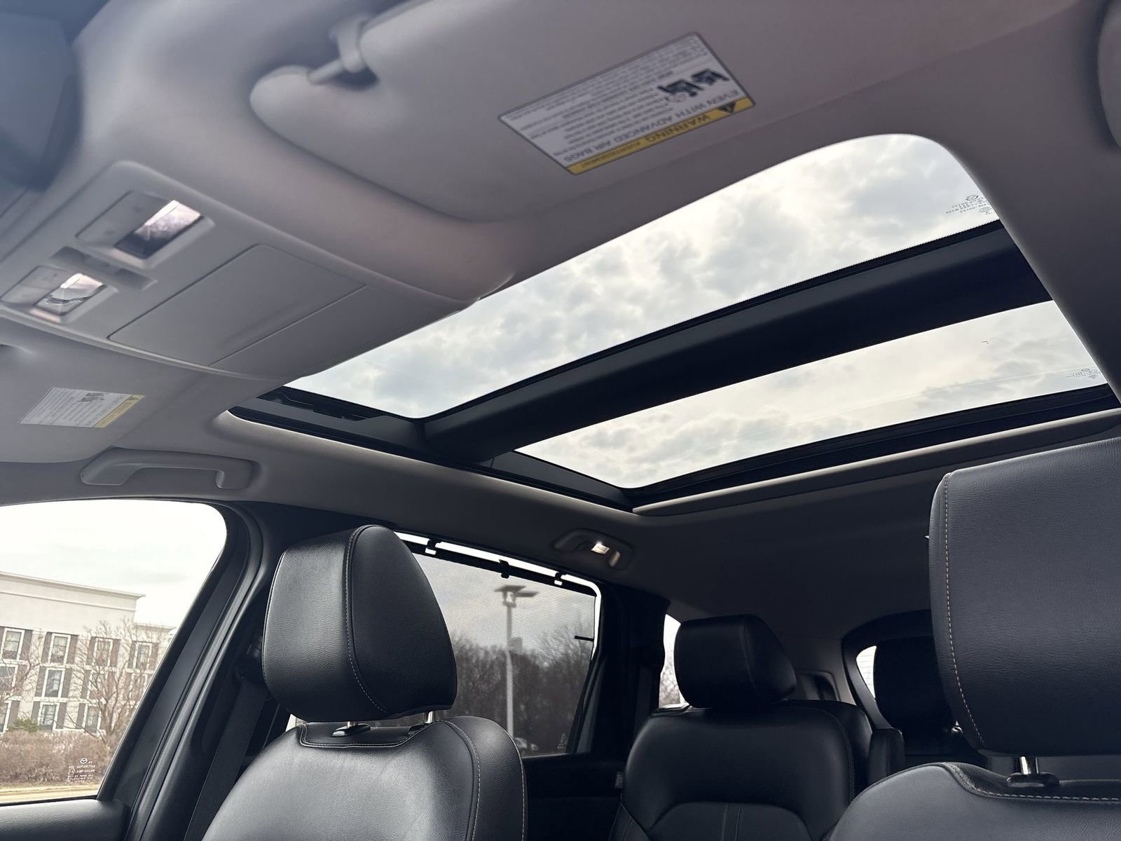 Used 2024 MAZDA CX-90 3.3 Turbo w/ Premium Package image 22