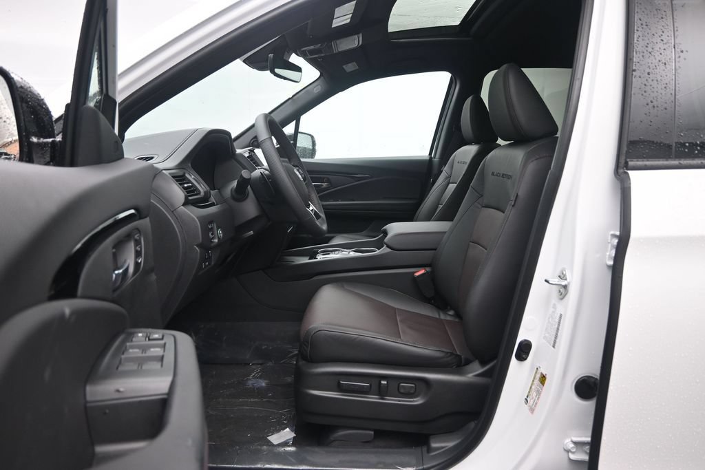 New 2026 Honda Ridgeline Black Edition image 18