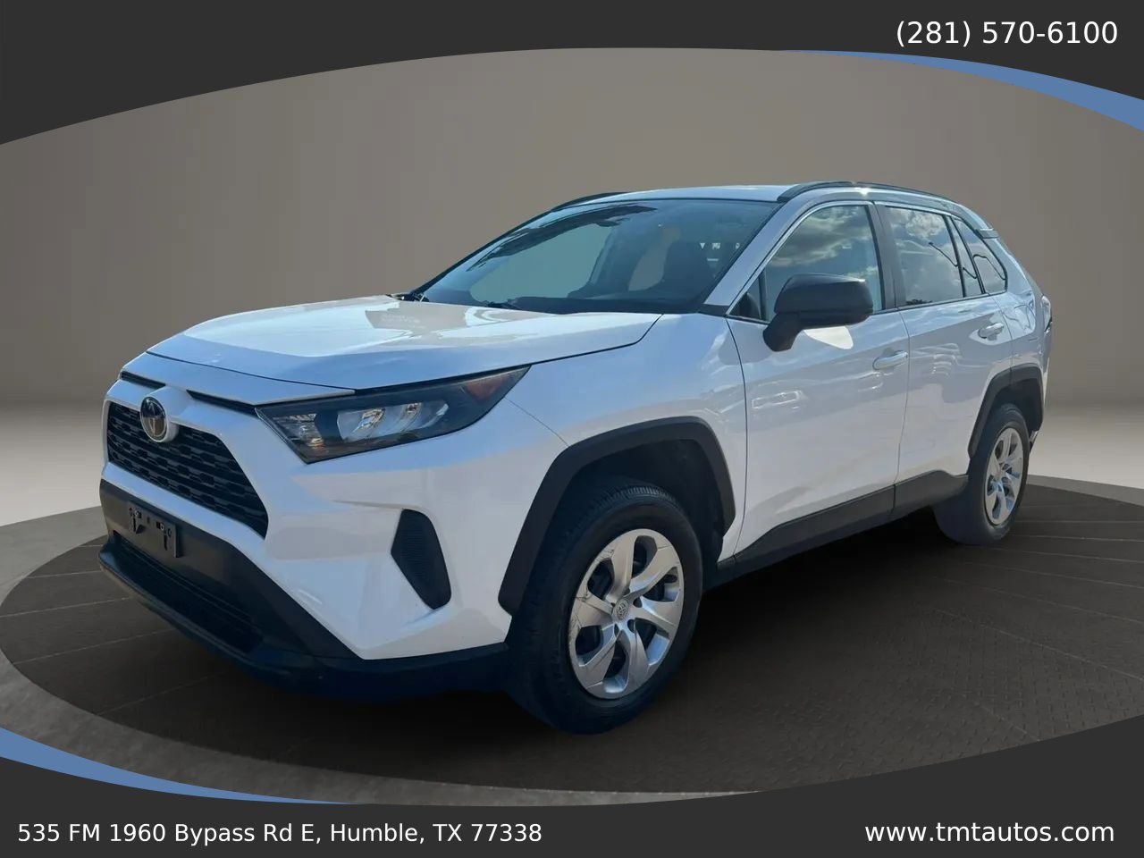 Used 2021 Toyota RAV4 LE AWD/4WD image 3