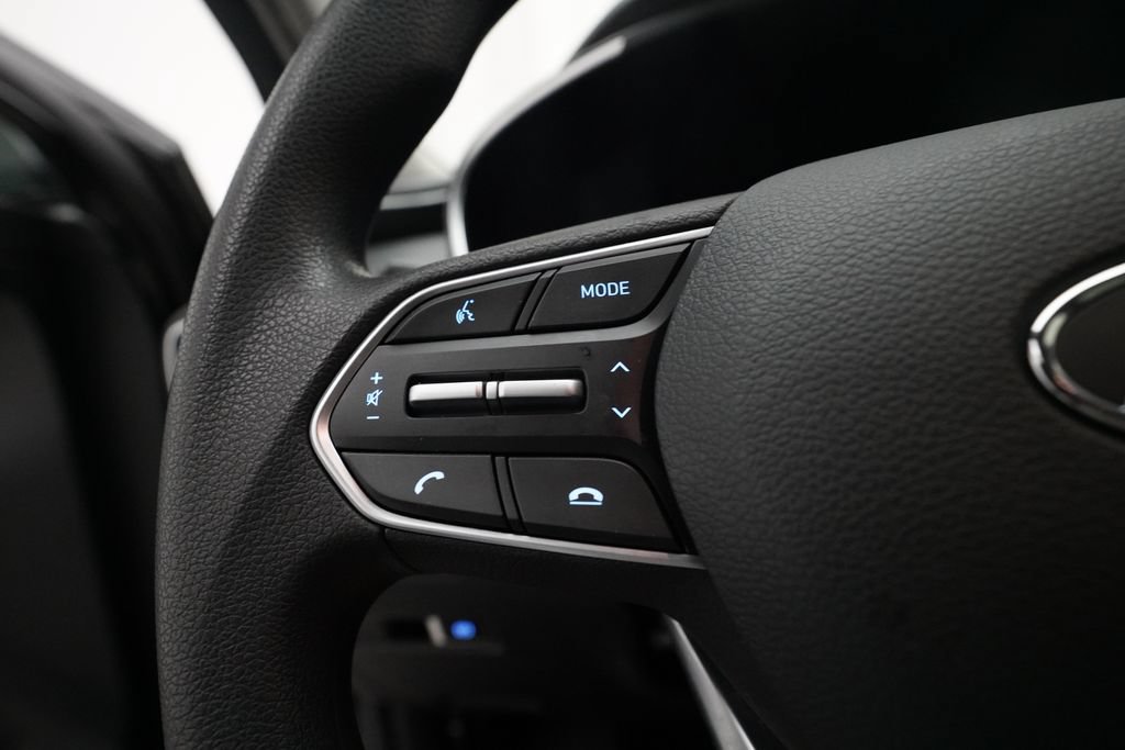 Used 2023 Hyundai Santa Fe SE AWD/4WD image 17