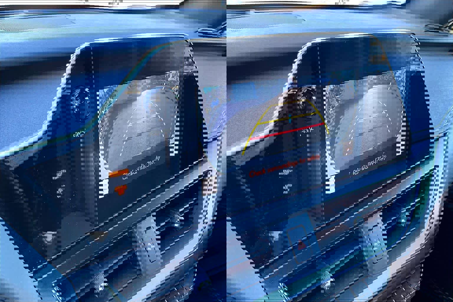 Used 2023 Lexus UX 250h FWD image 25