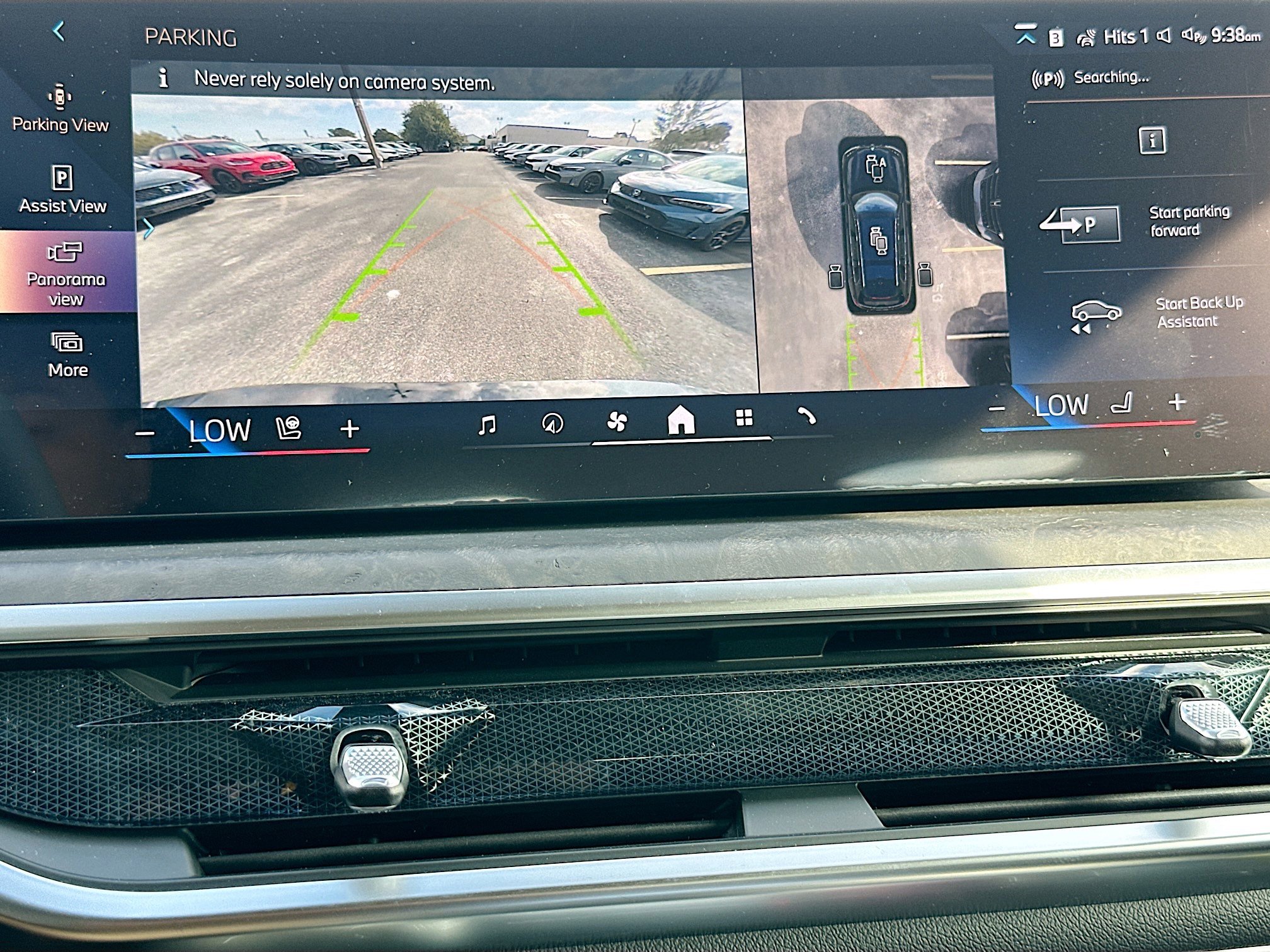 New 2026 BMW X7 xDrive40i w/ Premium Package image 11