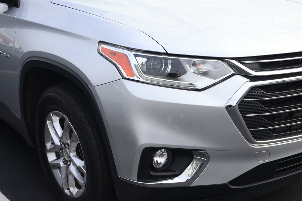 Used 2019 Chevrolet Traverse LT image 4
