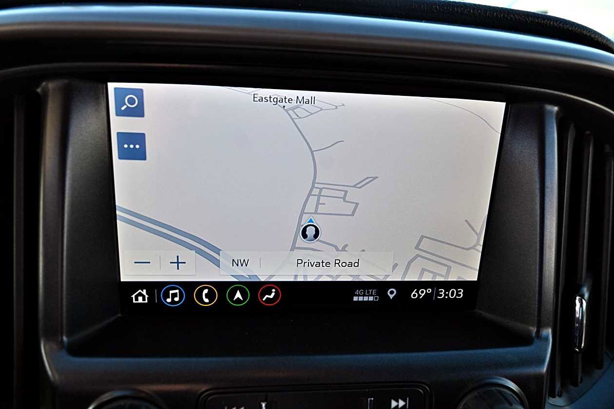 Used 2022 GMC Canyon AT4 image 24