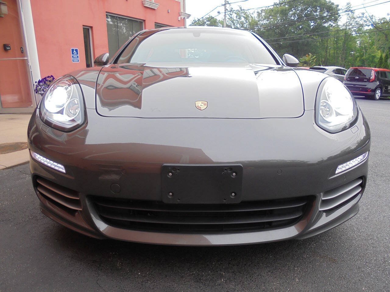 Used 2015 Porsche Panamera 4 AWD/4WD image 7