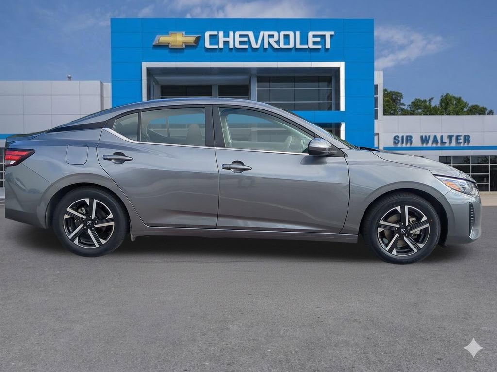 Used 2024 Nissan Sentra SV FWD image 7
