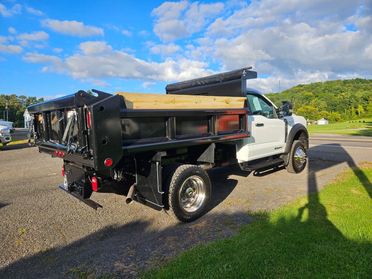 Used 2023 Ford F550 4x4 Regular Cab Super Duty w/ Snow Plow Prep Package image 6