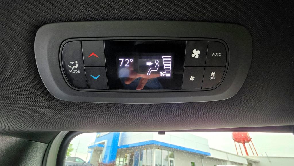 Used 2025 Chrysler Pacifica Select FWD image 59
