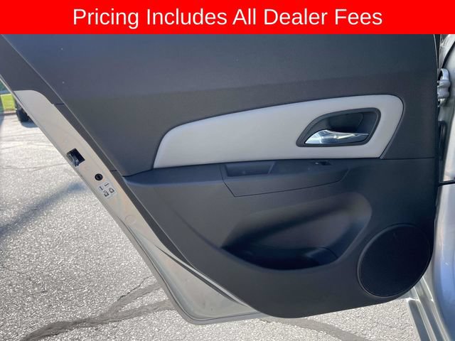 Used 2016 Chevrolet Cruze LS FWD image 15