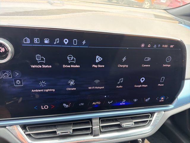 Certified 2024 Chevrolet Equinox EV LT FWD image 21