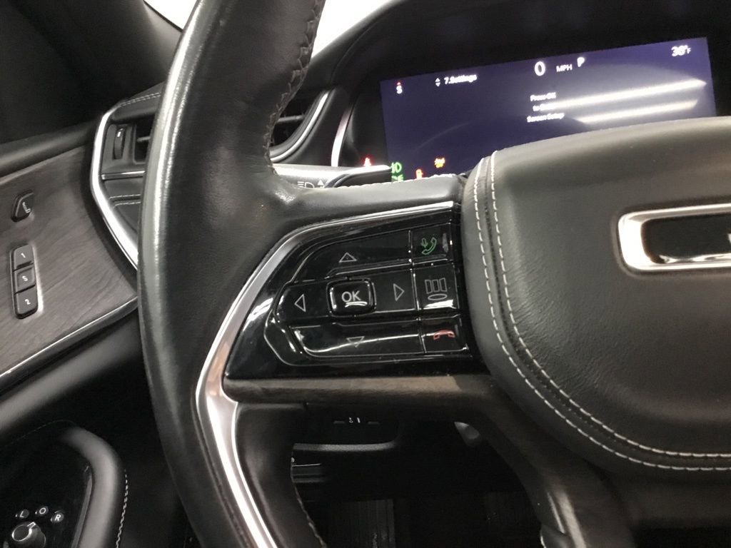 Used 2021 Jeep Grand Cherokee L Overland w/ Luxury Tech Group IV image 46