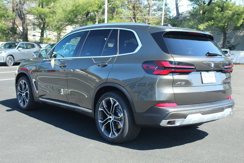 Used 2026 BMW X5 xDrive40i AWD/4WD image 5