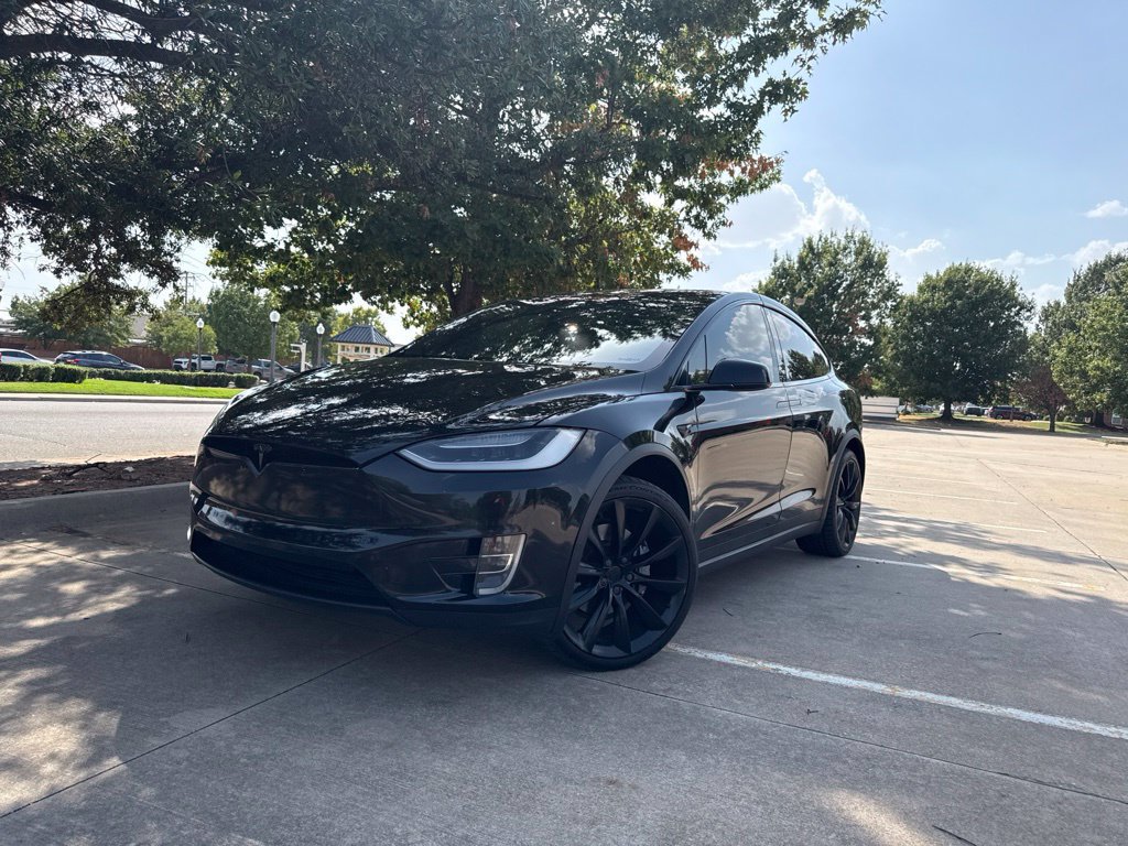 Used 2018 Tesla Model X 75D AWD/4WD image 4