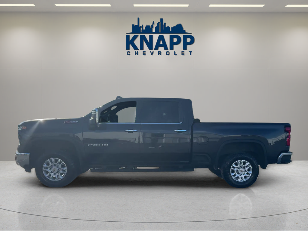 Used 2024 Chevrolet Silverado 2500 LTZ w/ LTZ Plus Package AWD/4WD image 2