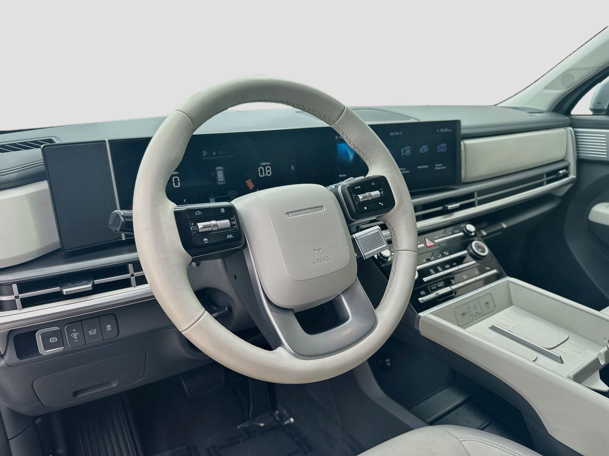 Used 2024 Hyundai Santa Fe SE FWD image 7