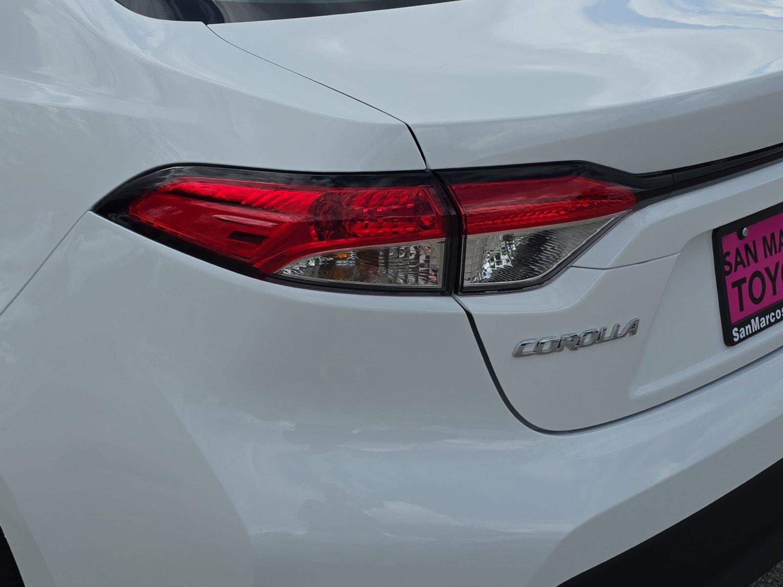 New 2027 Toyota Corolla LE FWD image 27