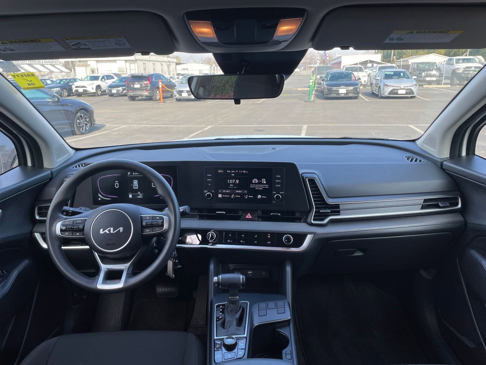 Used 2025 Kia Sportage LX image 32