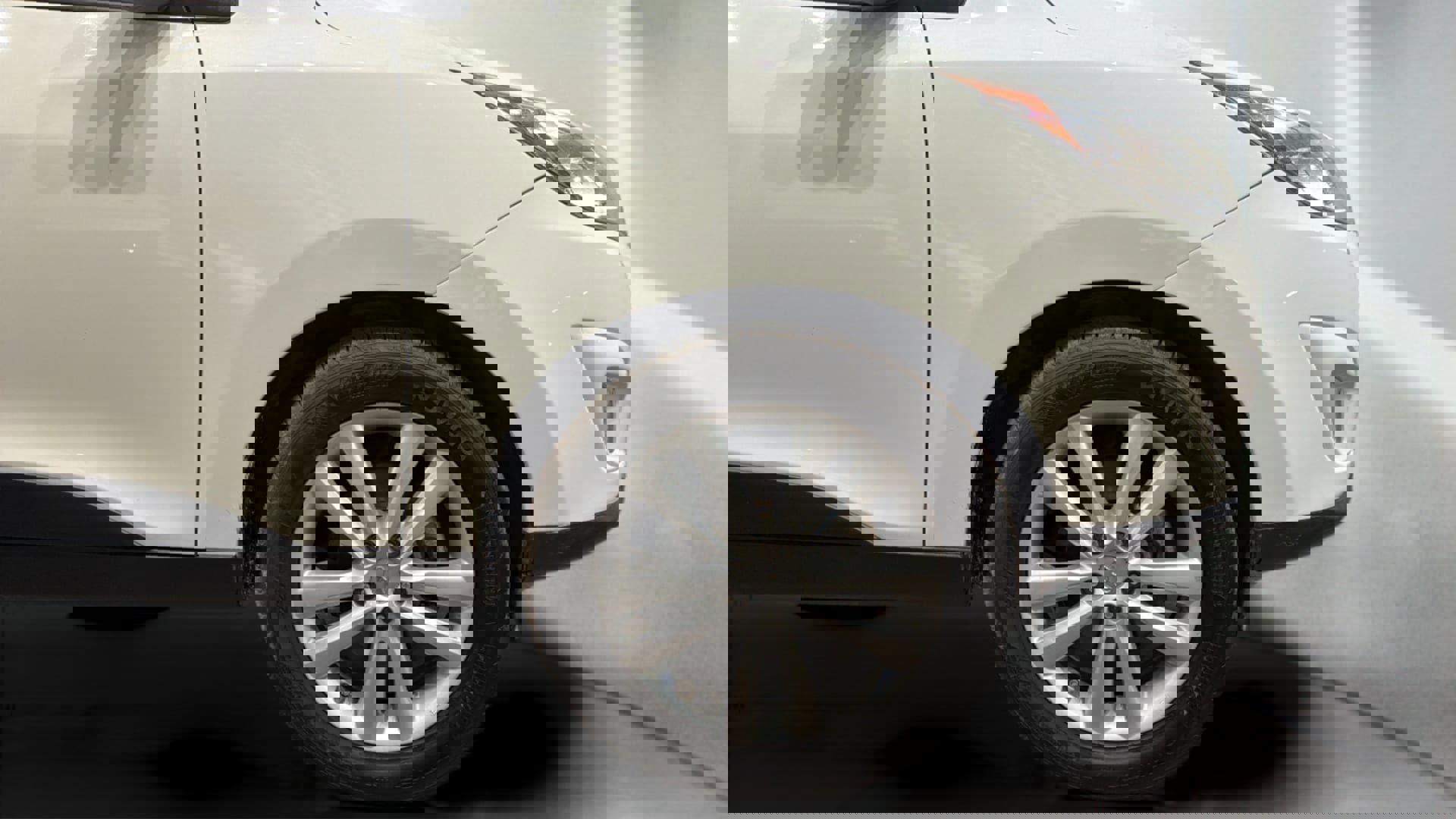 Used 2013 Hyundai Tucson Limited w/ Premium Pkg image 34