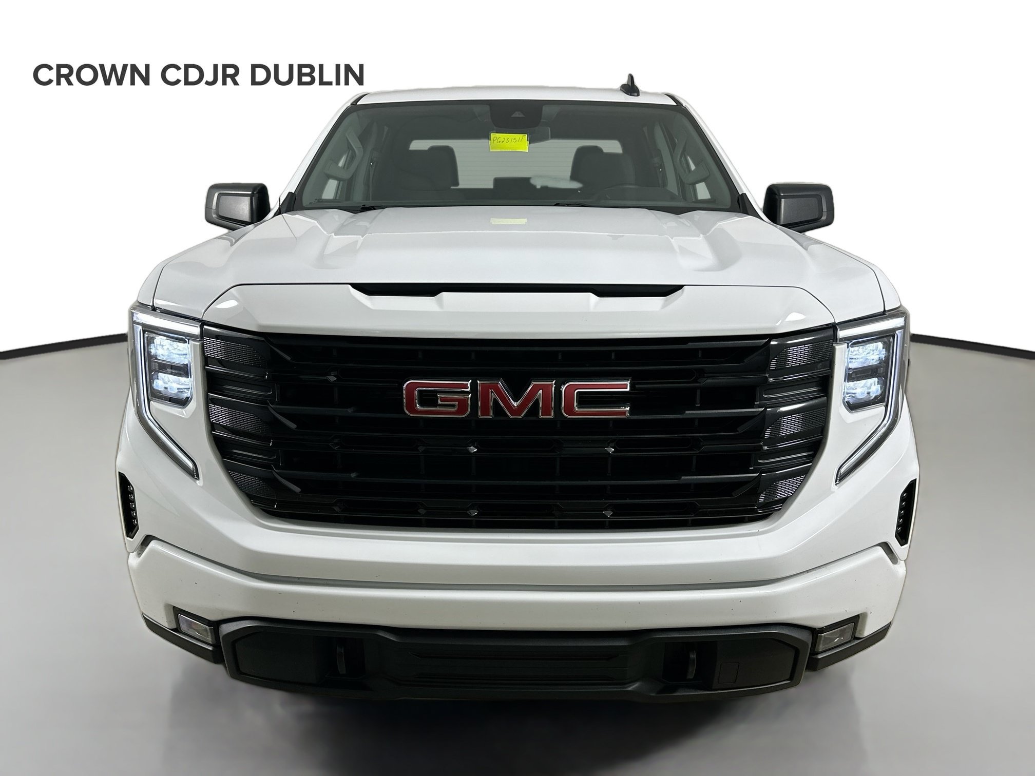 Used 2023 GMC Sierra 1500 Elevation AWD/4WD image 2