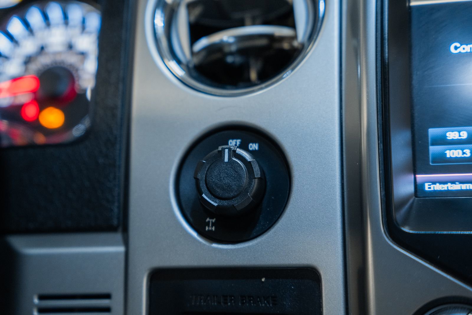 Used 2013 Ford F150 FX2 w/ Luxury Equipment Group image 32