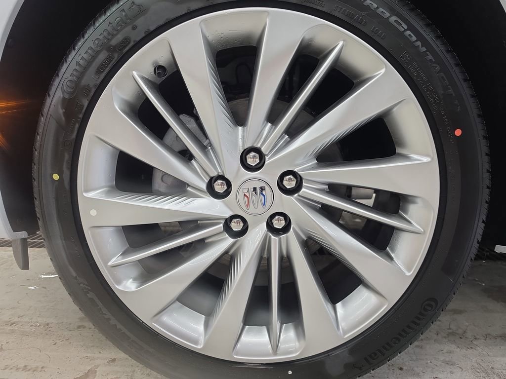 New 2026 Buick Envision Avenir AWD/4WD image 29