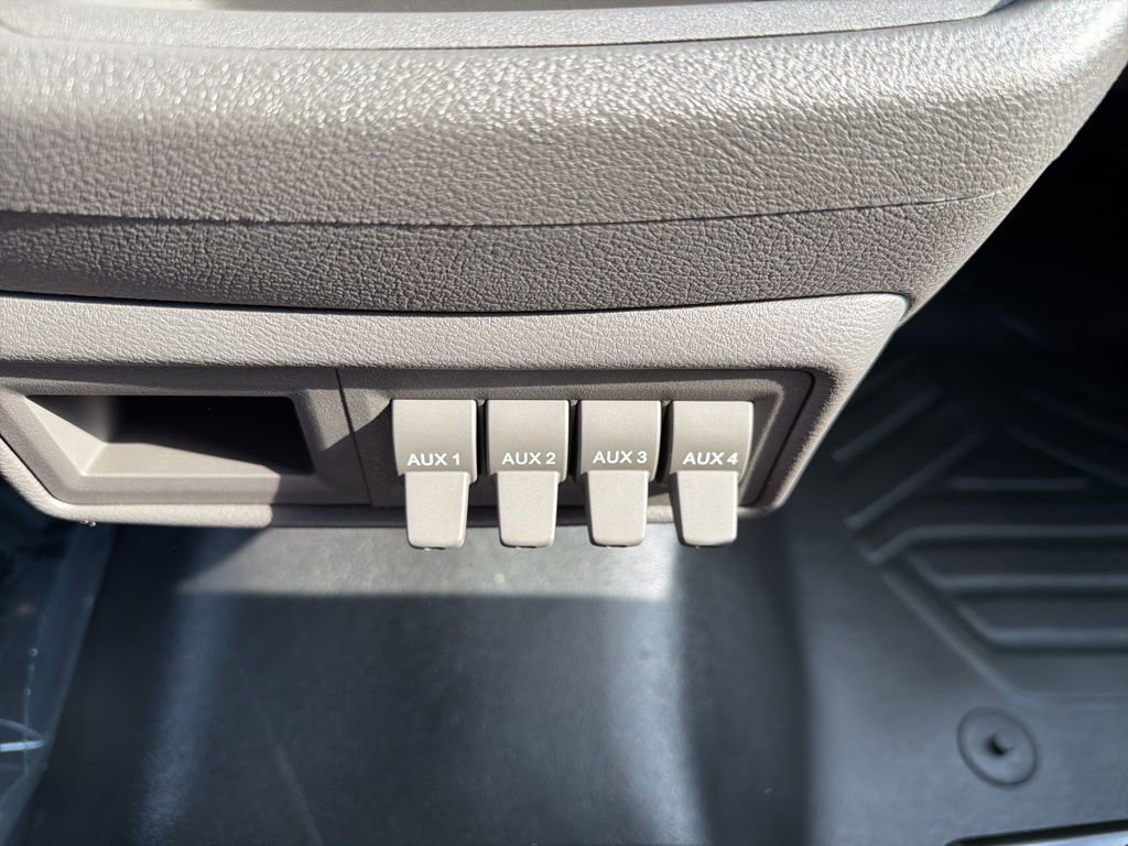 New 2026 Ford Transit 250 148 Medium Roof w/ Electrician Trade Package image 26