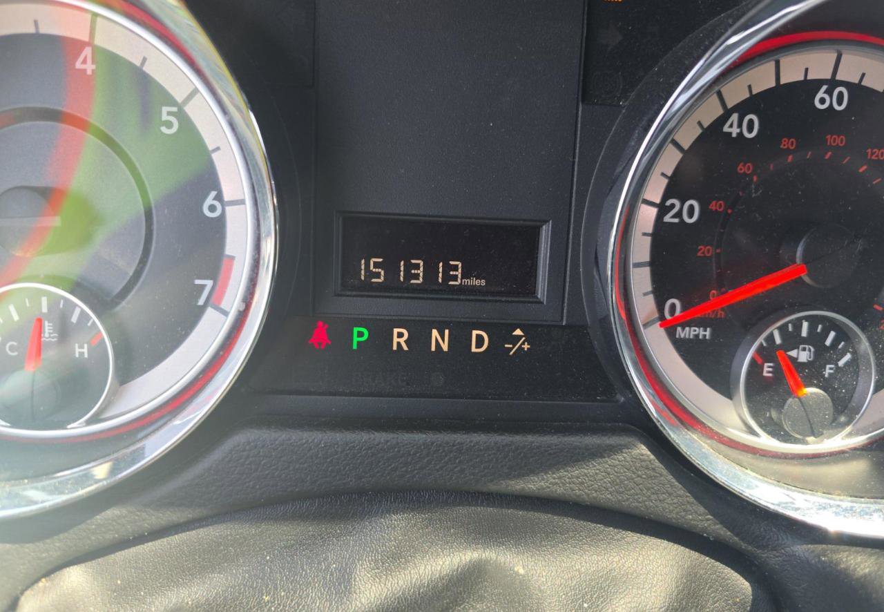 Used 2018 Dodge Grand Caravan SXT FWD image 15