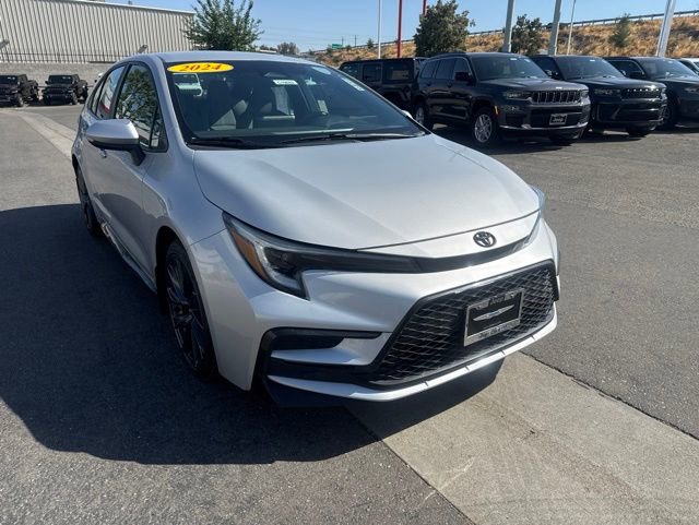 Used 2024 Toyota Corolla SE FWD image 7