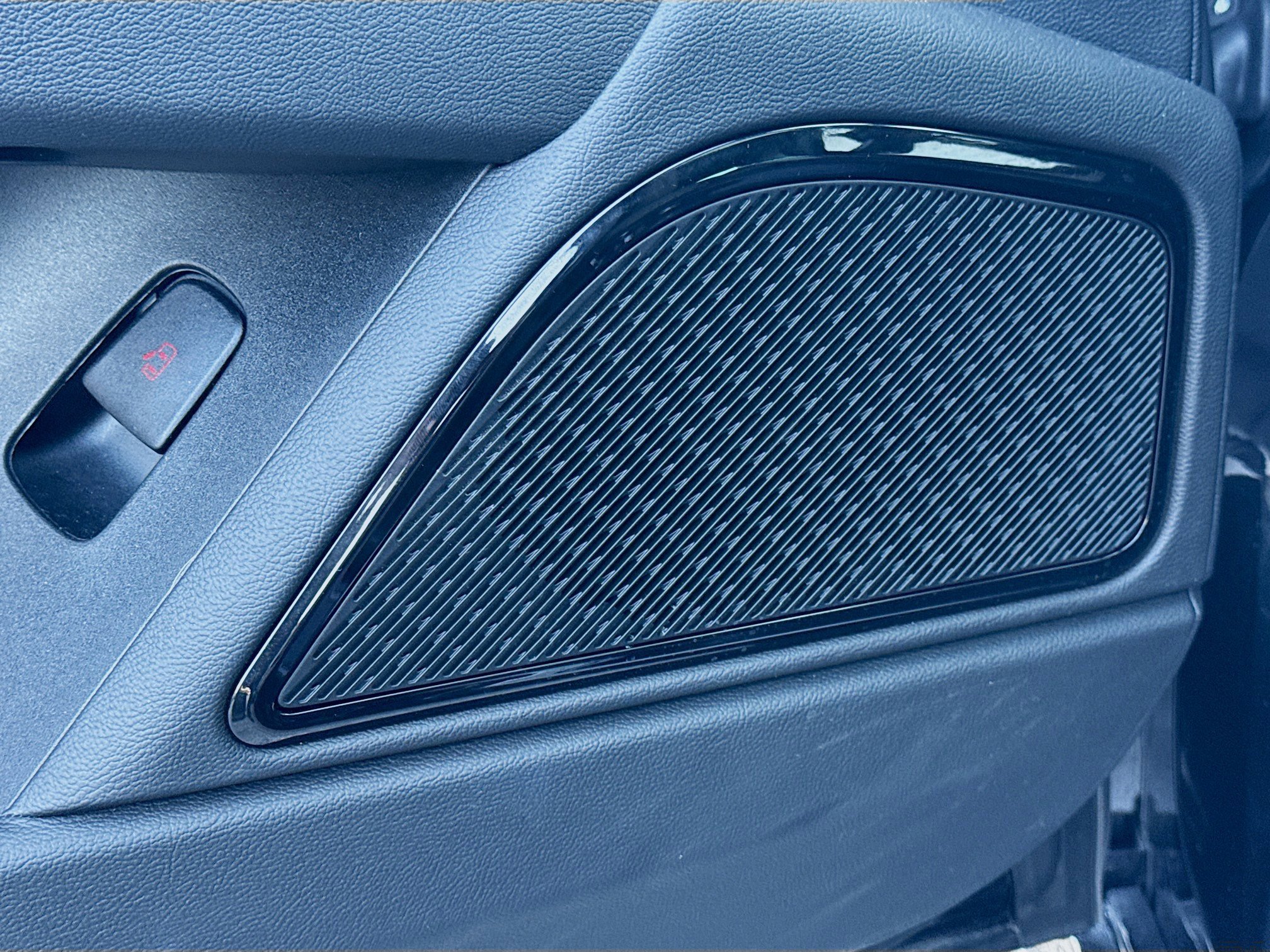 Certified 2024 Maserati Grecale GT image 24