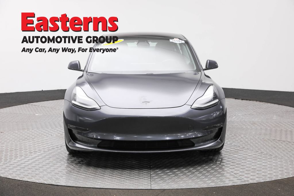 Used 2018 Tesla Model 3 Performance image 2