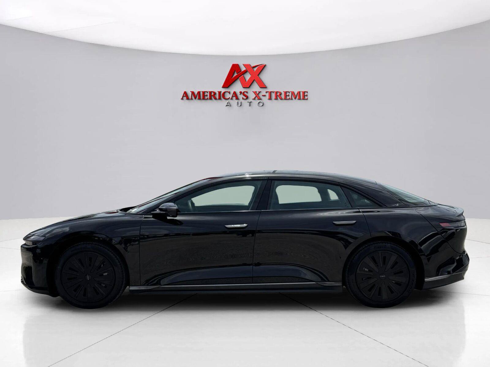 Used 2025 Lucid Air Pure RWD image 2