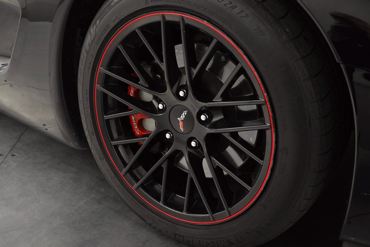 Used 2002 Chevrolet Corvette Z06 RWD image 36