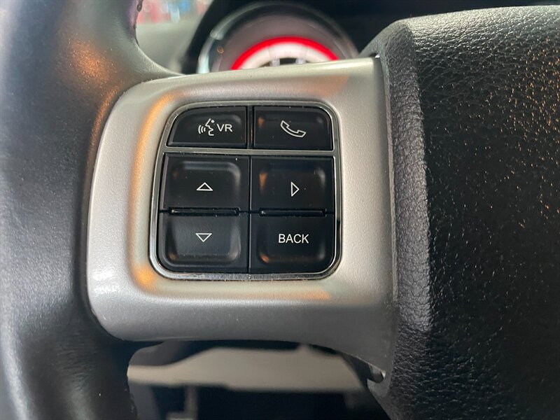 Used 2017 Dodge Grand Caravan SE w/ Power Window Group FWD image 14