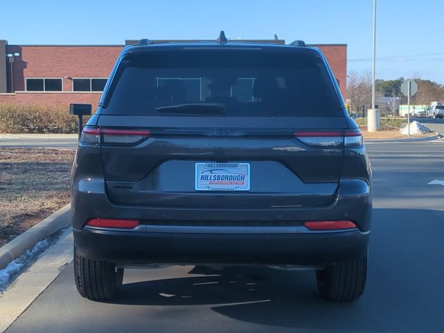 New 2026 Jeep Grand Cherokee Altitude AWD/4WD image 12