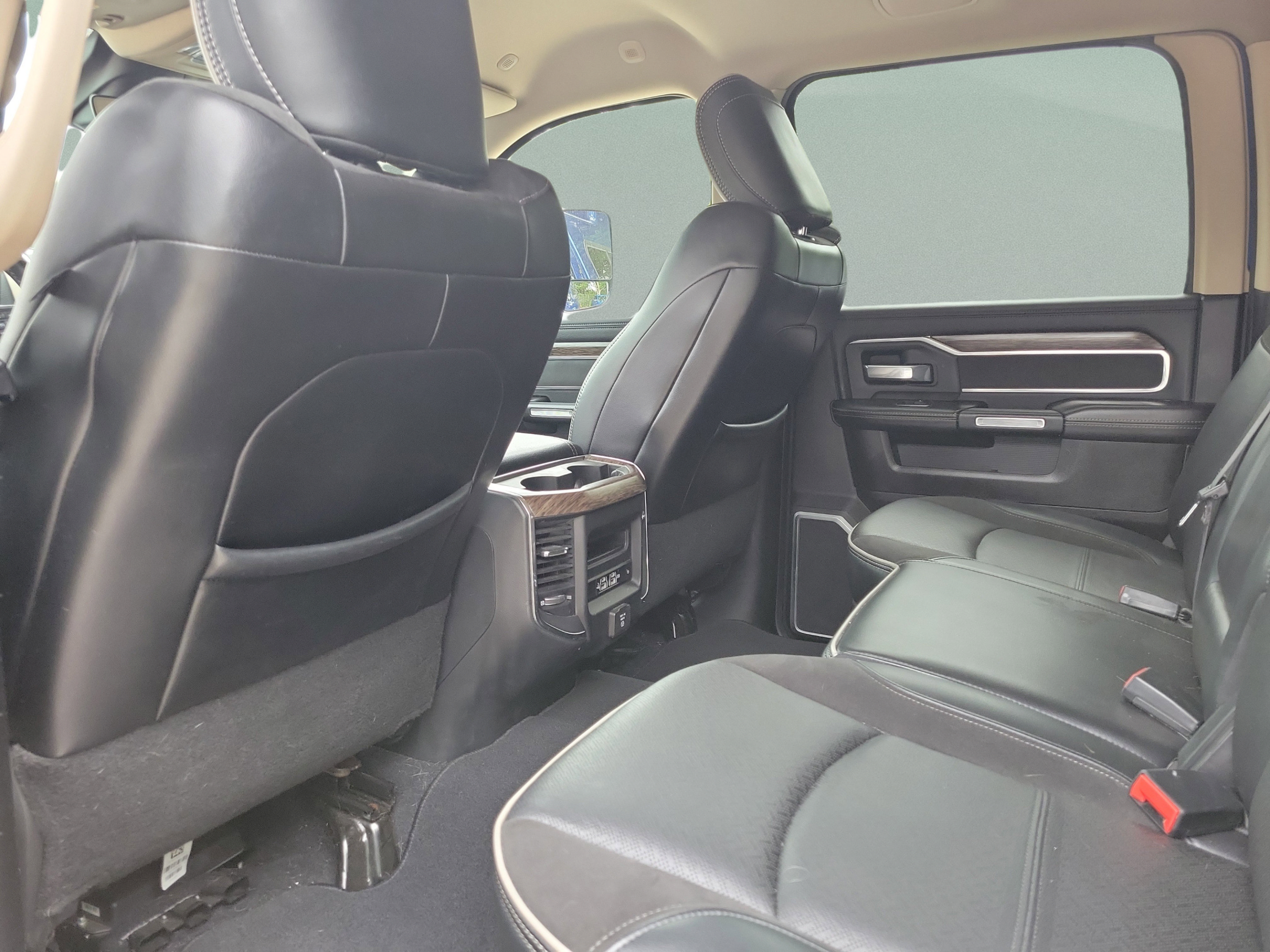 Certified 2019 RAM 2500 Laramie RWD image 5