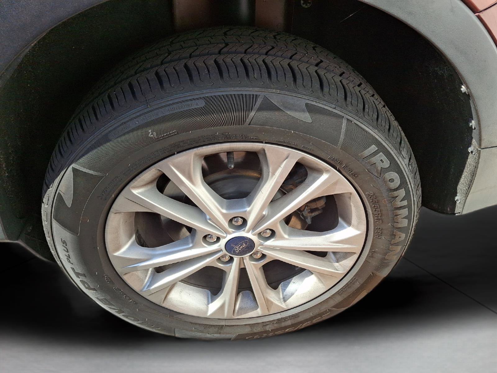 Used 2018 Ford Escape SE image 9