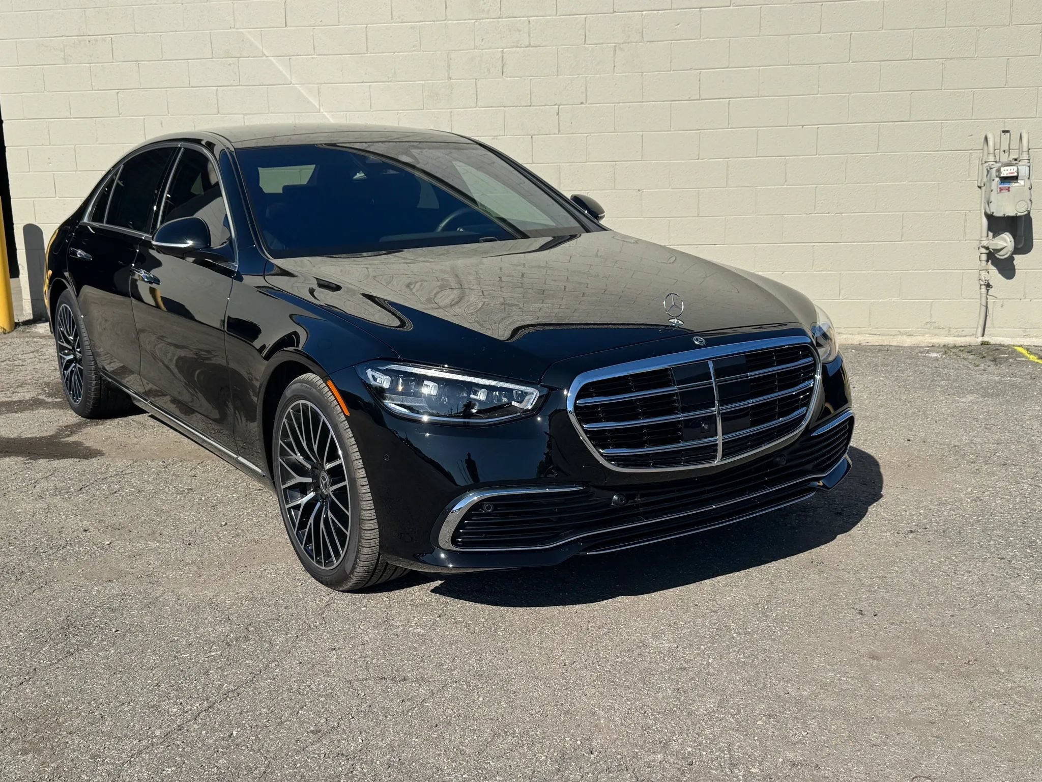 Used 2025 Mercedes-Benz S 580 4MATIC Sedan image 19