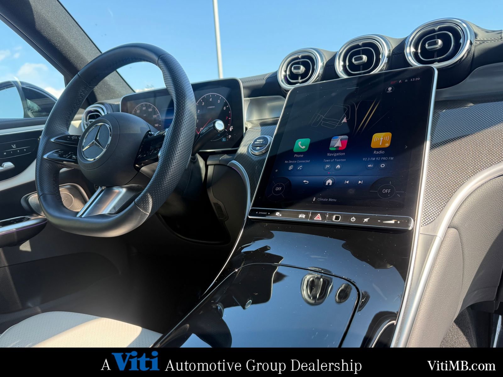 Certified 2025 Mercedes-Benz GLC 300 4MATIC image 32