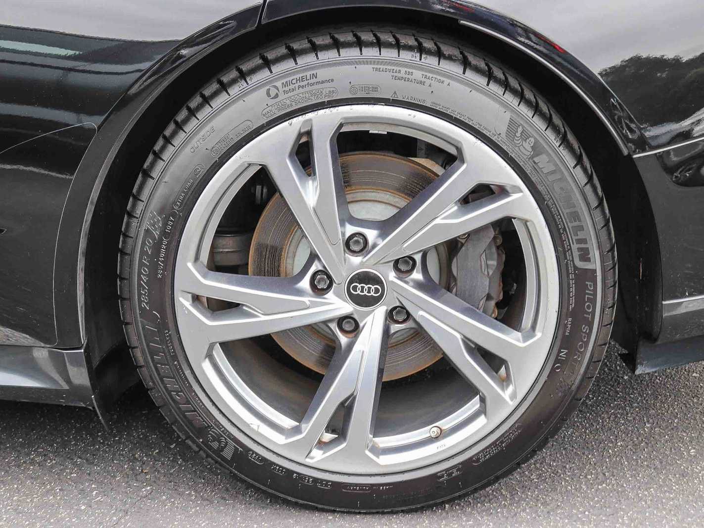 Used 2023 Audi e-tron GT Premium Plus AWD/4WD image 10