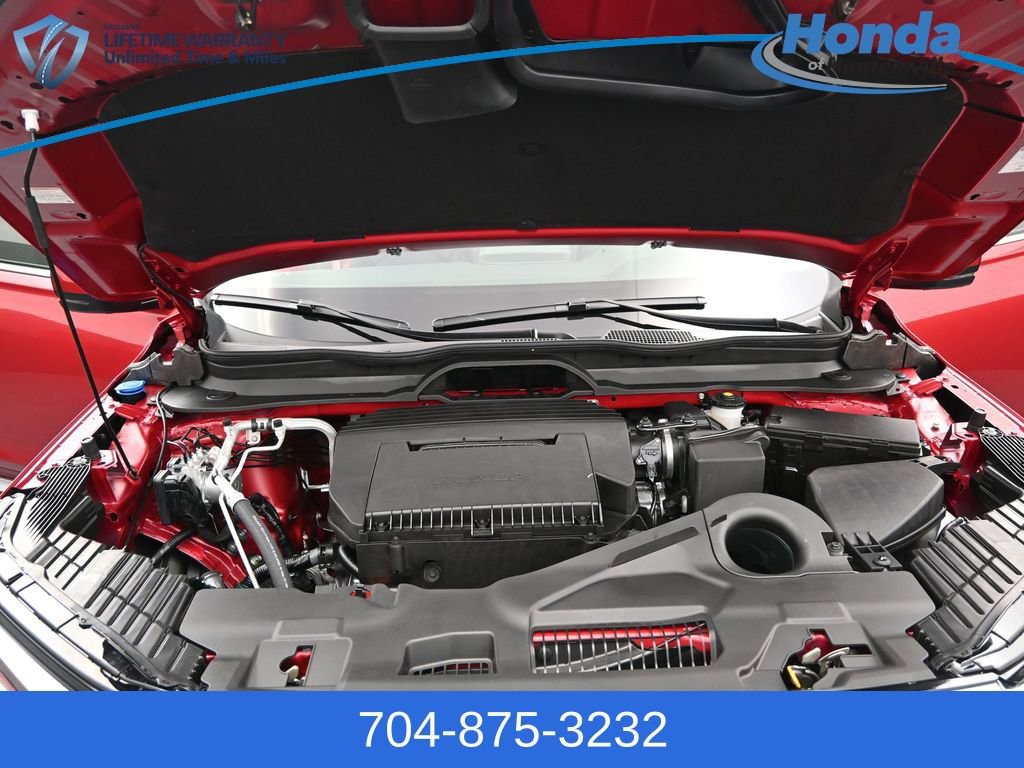 New 2026 Honda Pilot Touring image 13