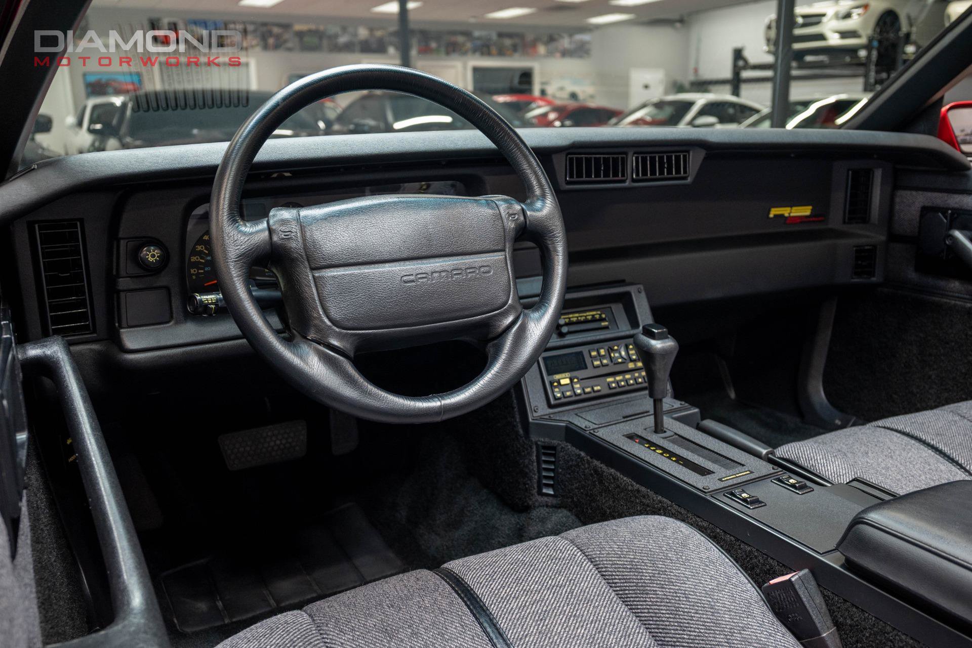 Used 1992 Chevrolet Camaro RS RWD image 16
