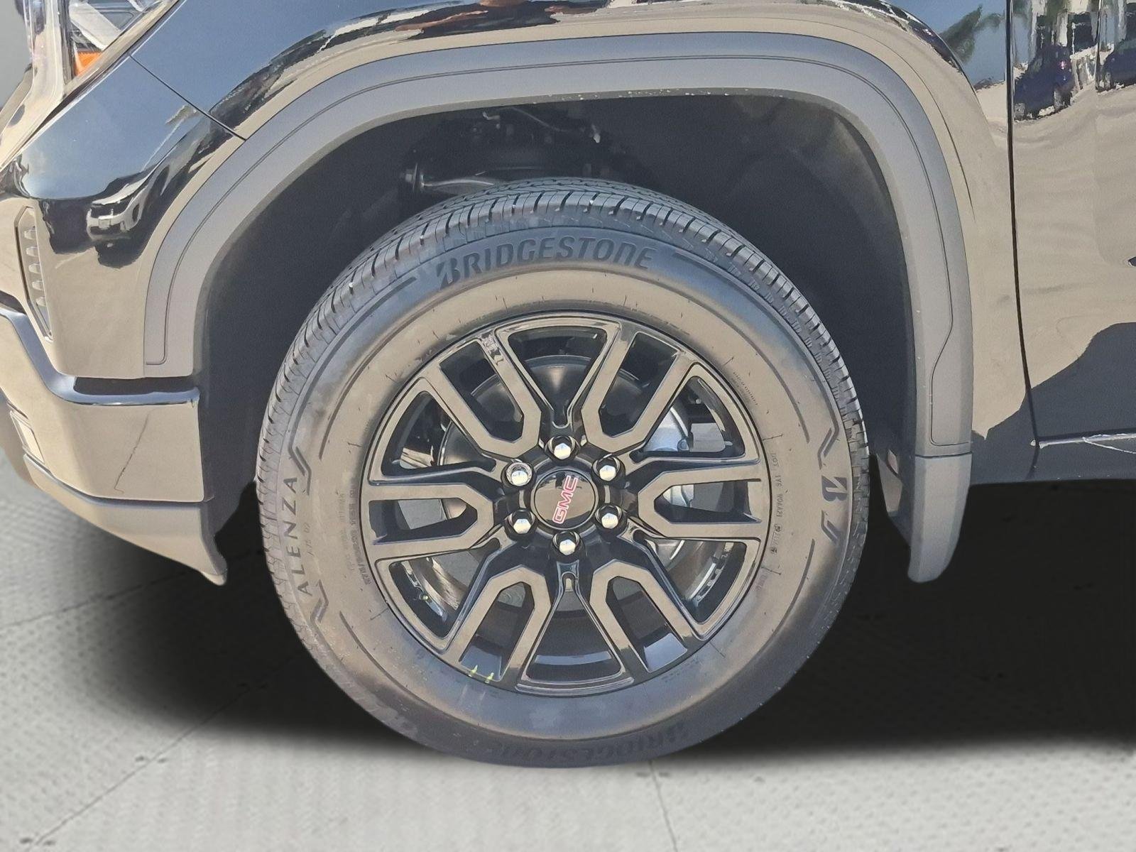 New 2026 GMC Sierra 1500 Elevation AWD/4WD image 32