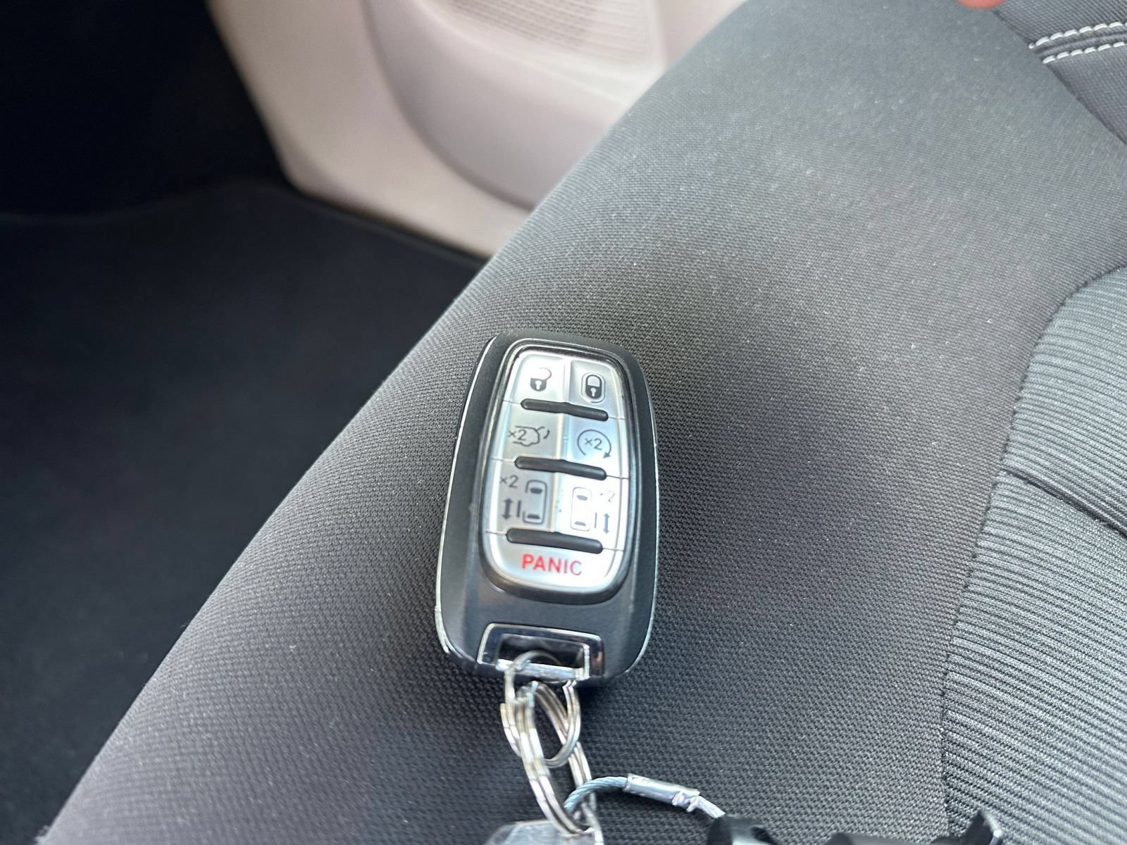 Used 2024 Chrysler Voyager LX FWD image 26