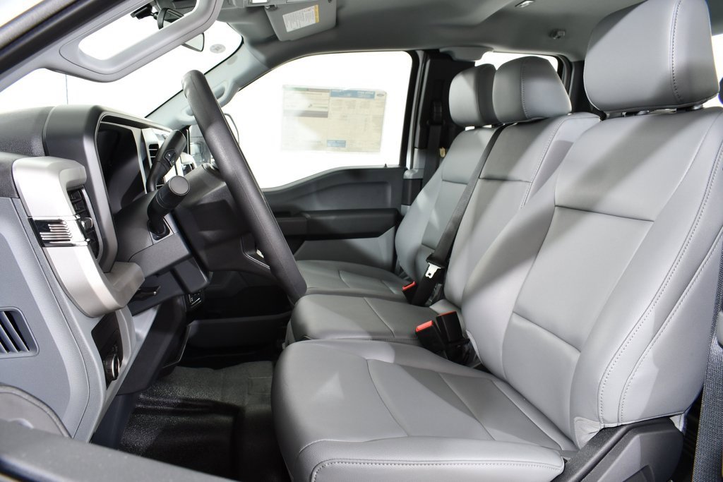 New 2025 Ford F350 XL w/ XL Chrome Package image 6