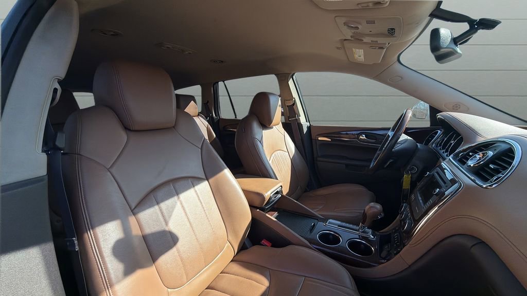 Used 2017 Buick Enclave Leather AWD/4WD image 23